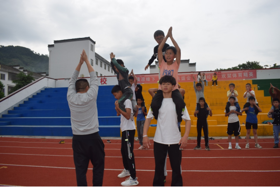 A1 三陽鎮(zhèn)疊羅漢非遺傳承走進(jìn)三陽學(xué)校座談會686.png