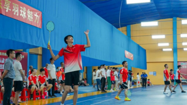 12 片仔癀體驗(yàn)館廣州南站店助力的2023年?yáng)|莞南安商會(huì)羽毛球邀請(qǐng)賽順利開展594.png